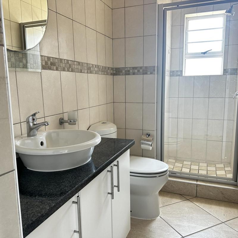 3 Bedroom Property for Sale in Fraaiuitsig Western Cape